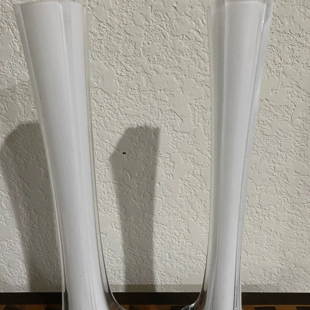 2 White Blown Glass Eiffel Tower 12” Tall Centerpiece Wedding Decor Vases